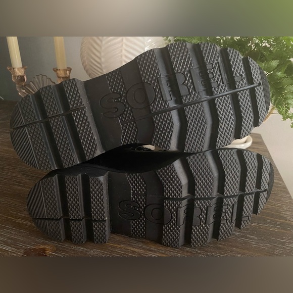 *Like New* Sorel Women's 7 Lennox Lace Rain Boot Waterproof Leather Black Boots - Picture 5 of 14